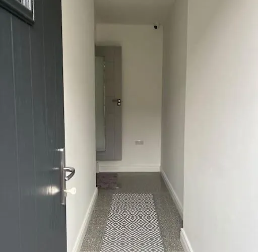 아파트 The Rusty Nail *